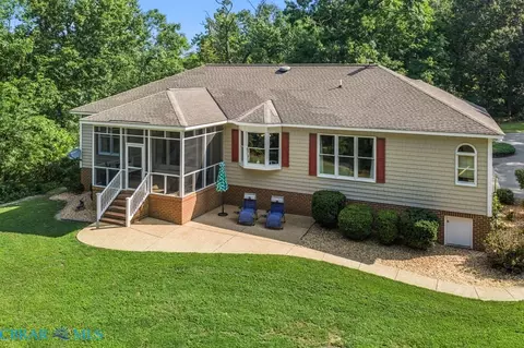 376 Earl Dr, Lancaster, VA 22503 photo 5