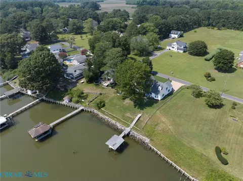 4594 Hermitage Ln, Gloucester, VA 23061 photo 7