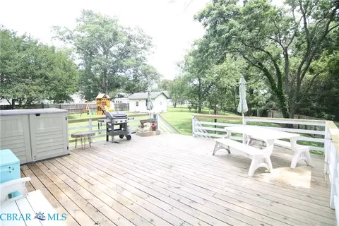 Exterior - 749 Johns Neck Rd, Weems, VA 22576 photo 6 of 15