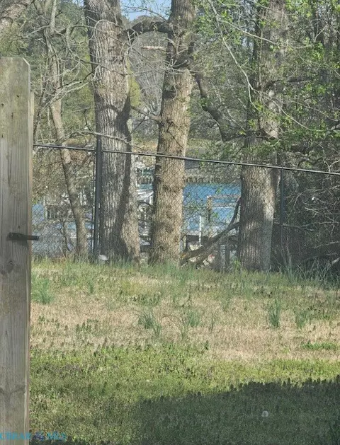 View/Area - 749 Johns Neck Rd, Weems, VA 22576 photo 1 of 2