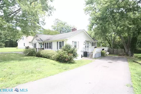Exterior - 749 Johns Neck Rd, Weems, VA 22576 photo 3 of 15