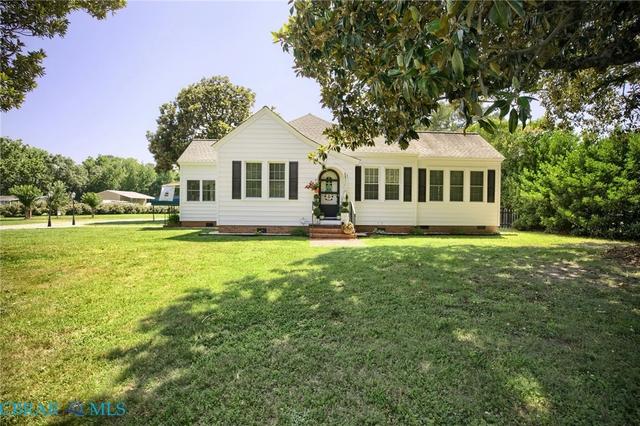 2750 New Point Comfort Hwy, Port Haywood, VA 23138