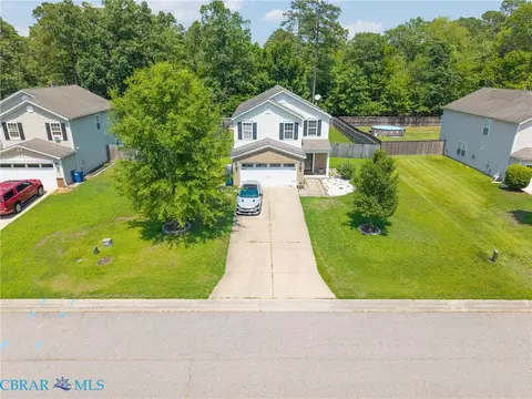 View/Area - 7396 Jeanne Dr, Gloucester, VA 23061 photo 1 of 8