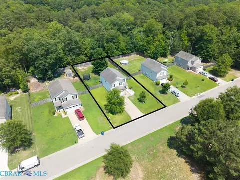 View/Area - 7396 Jeanne Dr, Gloucester, VA 23061 photo 4 of 8