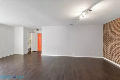 Living - 7396 Jeanne Dr, Gloucester, VA 23061 photo 3 of 3