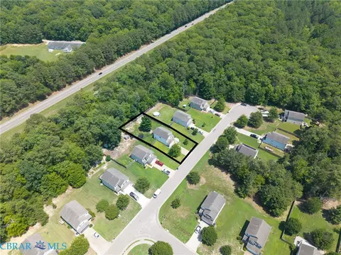 View/Area - 7396 Jeanne Dr, Gloucester, VA 23061 photo 7 of 8