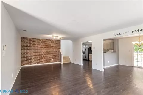 Living - 7396 Jeanne Dr, Gloucester, VA 23061 photo 1 of 3