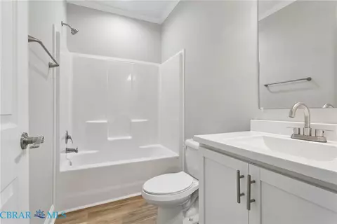 Bath - 4081 Eagle Rd, Hayes, VA 23072 photo 6 of 6