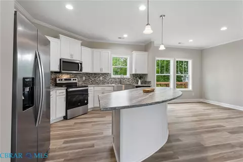 Kitchen - 4081 Eagle Rd, Hayes, VA 23072 photo 2 of 8