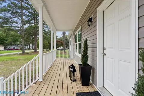 Exterior - 4081 Eagle Rd, Hayes, VA 23072 photo 2 of 11