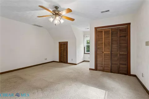 Bedroom - 4382 Johns Point Rd, Gloucester, VA 23061 photo 4 of 6