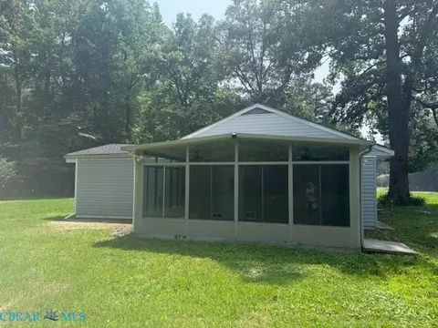 Exterior - 12455 Beech Trl, Gloucester, VA 23061 photo 3 of 7