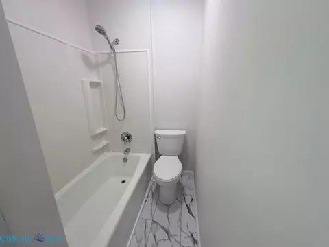 Bath - 12455 Beech Trl, Gloucester, VA 23061 photo 1 of 4