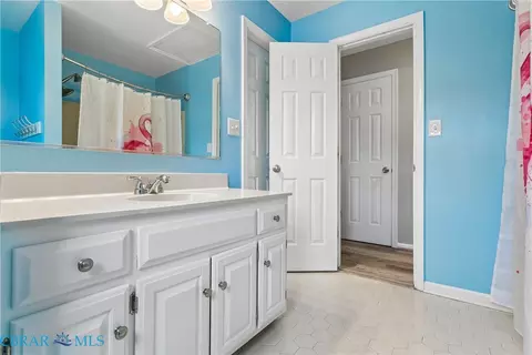 207 Skipper Ct, Hampton, VA 23669 photo 38