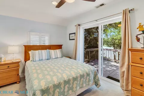 Bedroom - 797 Plainview Rd, Topping, VA 23169 photo 4 of 5