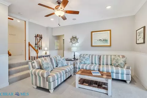 Living - 797 Plainview Rd, Topping, VA 23169 photo 3 of 4