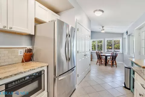Kitchen - 797 Plainview Rd, Topping, VA 23169 photo 6 of 6