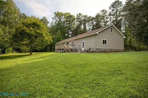 8281 Roaring Springs Rd, Gloucester, VA 23061 photo 7