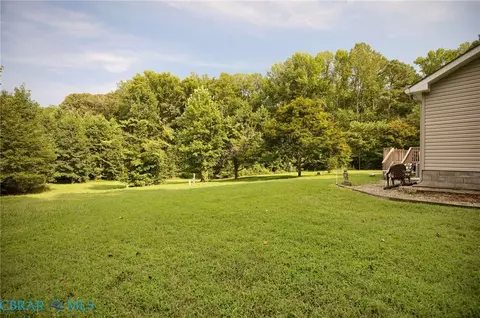 8281 Roaring Springs Rd, Gloucester, VA 23061 photo 6