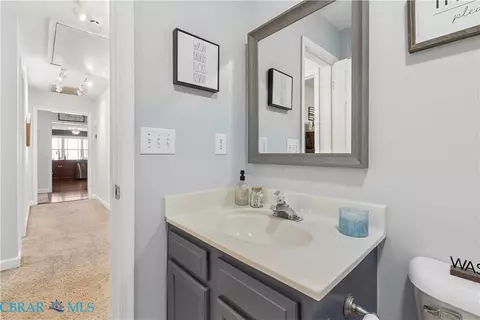 Entry Way - 7534 Tyndall Dr, Gloucester Point, VA 23062 photo 5 of 5