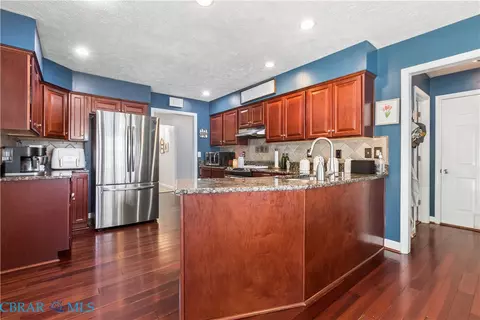 Kitchen - 7534 Tyndall Dr, Gloucester Point, VA 23062 photo 3 of 6