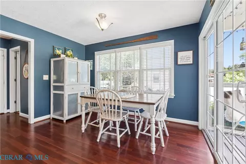 Dining - 7534 Tyndall Dr, Gloucester Point, VA 23062 photo 4 of 4