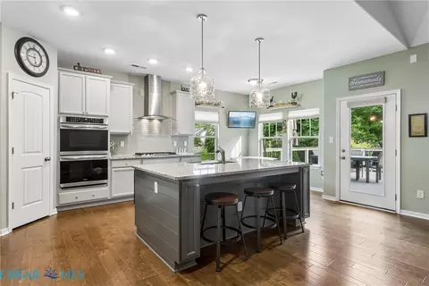 2201 Moonlight Pt, Williamsburg, VA 23185 photo 15