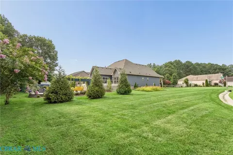 2201 Moonlight Pt, Williamsburg, VA 23185 photo 41