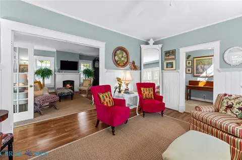 Living - 4025 Weems Rd, Weems, VA 22576 photo 9 of 9