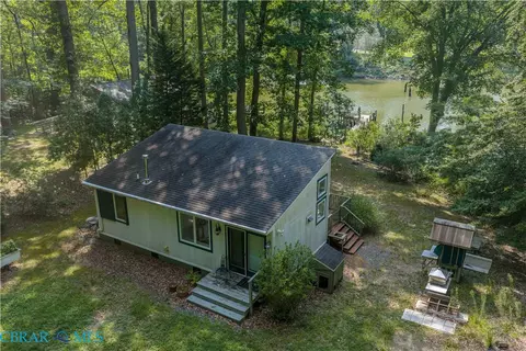 564 Rocky Point Lndg, Cobbs Creek, VA 23035