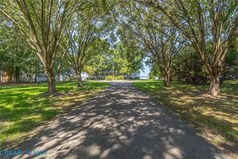 Exterior - 196 Landing Dr, Lancaster, VA 22503 photo 24 of 28