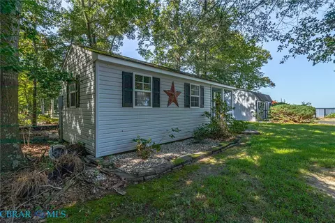 Exterior - 196 Landing Dr, Lancaster, VA 22503 photo 12 of 28