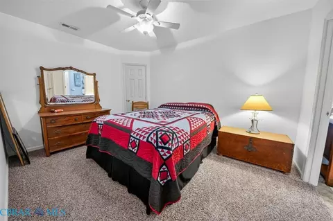 Bedroom - 4872 Hunny Pot Ln, Gloucester, VA 23061 photo 6 of 6