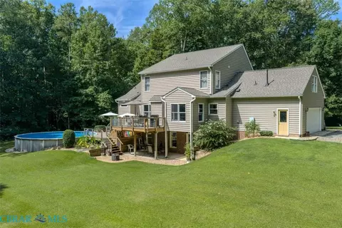 Exterior - 4872 Hunny Pot Ln, Gloucester, VA 23061 photo 11 of 12