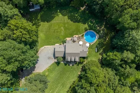 View/Area - 4872 Hunny Pot Ln, Gloucester, VA 23061 photo 1 of 1