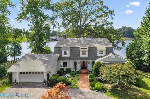 731 Flowering Fld, White Stone, VA 22578