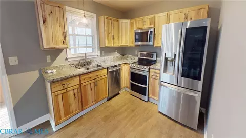 Kitchen - 3764 Cappahosic Rd, Gloucester, VA 23061 photo 2 of 4