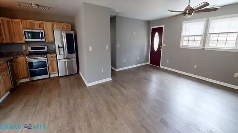 Living - 3764 Cappahosic Rd, Gloucester, VA 23061 photo 4 of 12