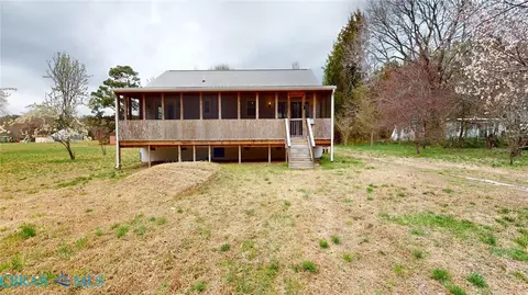 Exterior - 3764 Cappahosic Rd, Gloucester, VA 23061 photo 13 of 15