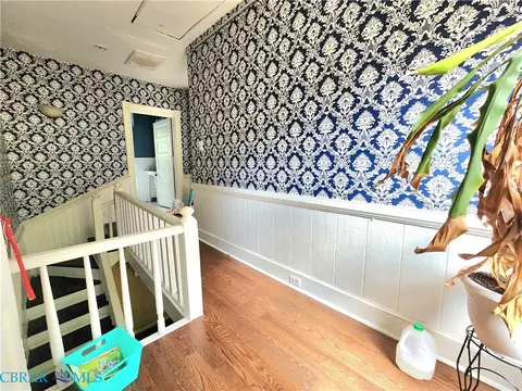 Entry Way - 6477 Ware Neck Rd, Gloucester, VA 23061 photo 1 of 2