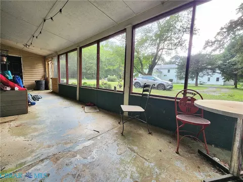 Exterior - 6477 Ware Neck Rd, Gloucester, VA 23061 photo 3 of 9