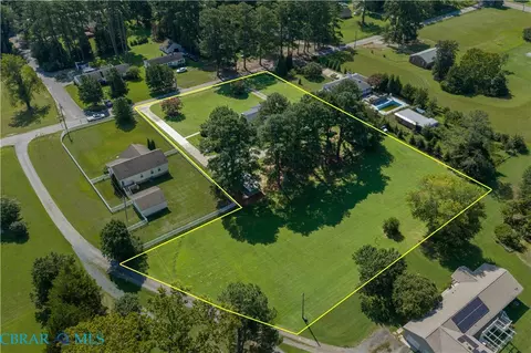 View/Area - 143 Watson Lndg, Saluda, VA 23149 photo 6 of 11