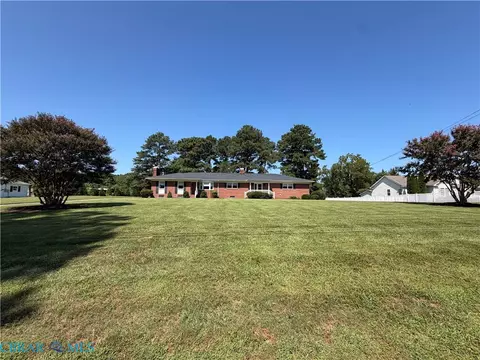 Exterior - 143 Watson Lndg, Saluda, VA 23149 photo 3 of 7