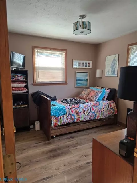 Bedroom - 6207 Holly Trl, Gloucester, VA 23061 photo 2 of 2