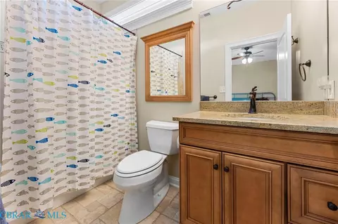Bath - 1226 Indiantown Rd, Weems, VA 22576 photo 4 of 5