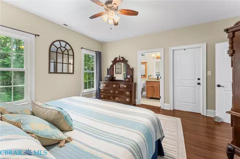 Bedroom - 1226 Indiantown Rd, Weems, VA 22576 photo 4 of 5