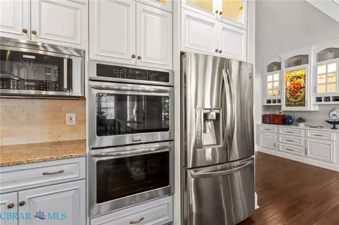 Kitchen - 1226 Indiantown Rd, Weems, VA 22576 photo 3 of 4