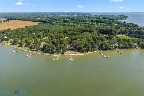 View/Area - 1226 Indiantown Rd, Weems, VA 22576 photo 2 of 9