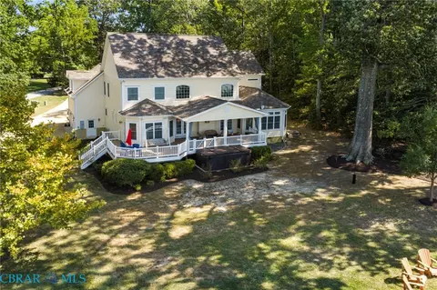 Exterior - 1226 Indiantown Rd, Weems, VA 22576 photo 1 of 6