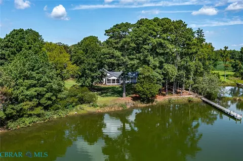 View/Area - 328 Bowline Rd, White Stone, VA 22578 photo 2 of 10